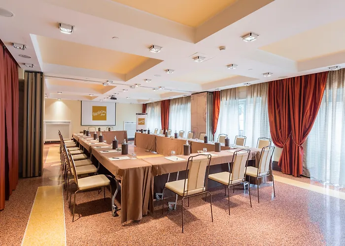 Grand Hotel Savoia Genova, Curio Collection By Hilton